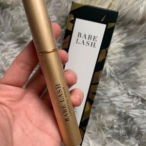 BRAND NEW BABE LASH!!